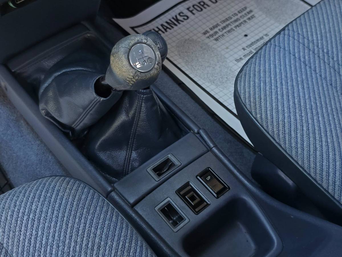 Toyota-4-runner-1991-blue-11