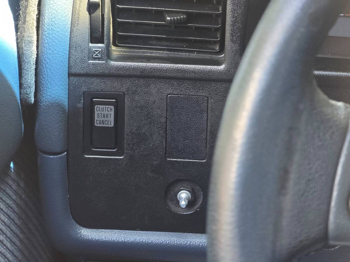 Toyota-4-runner-1991-blue-17