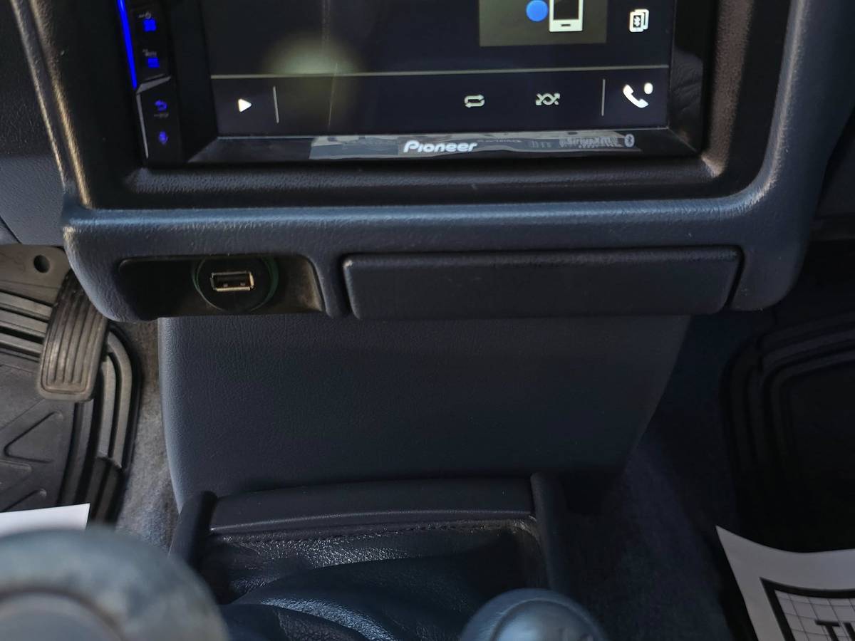 Toyota-4-runner-1991-blue-9