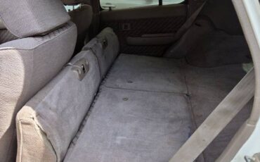 Toyota-4-runner-sr5-1994-white-6