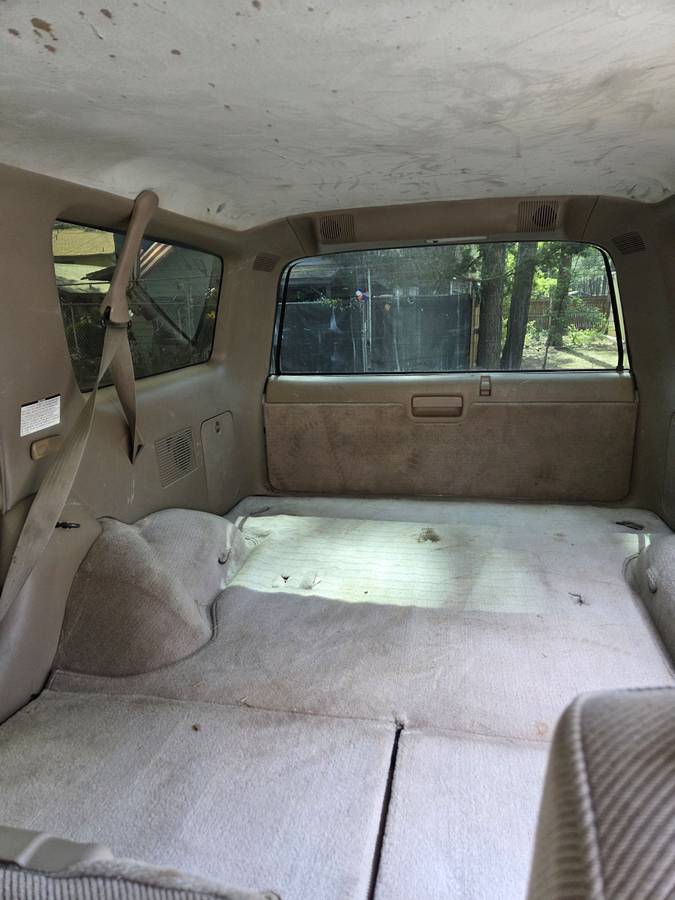 Toyota-4-runner-sr5-1994-white-7