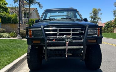 Toyota-4Runner-1986-SUV-17