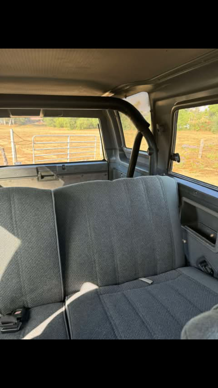 Toyota-4Runner-1987-SUV-6