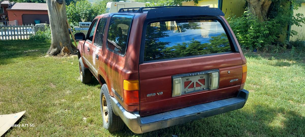 Toyota-4runner-1990-red-10