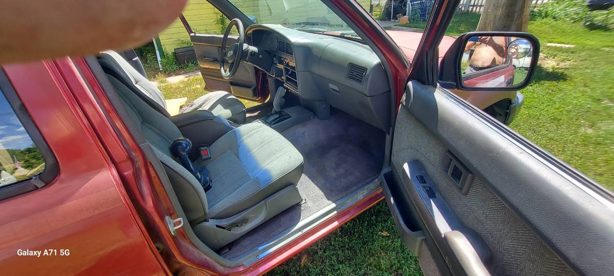 Toyota-4runner-1990-red-6
