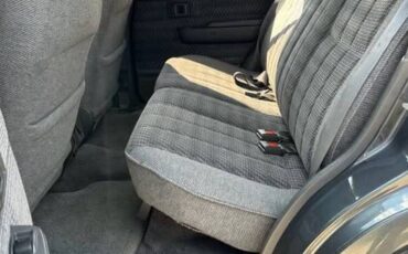 Toyota-4runner-1993-grey-5