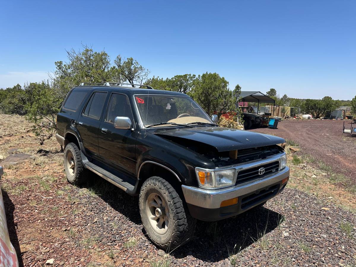 Toyota-4runner-1994-black