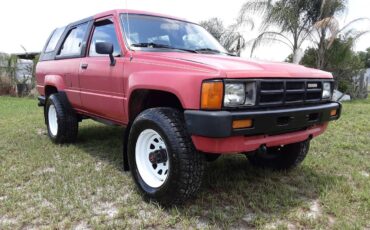 Toyota-4runner-4x4-1985-red-1