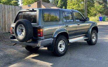 Toyota-4runner-diesel-1991-1