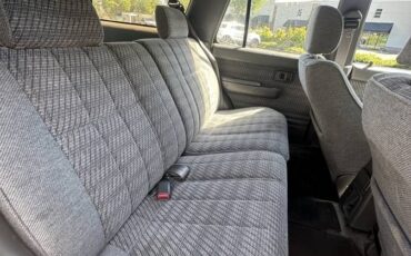 Toyota-4runner-diesel-1991-6
