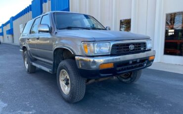 Toyota-4runner-sr5-1995-grey-3