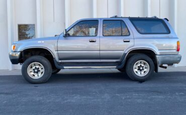 Toyota-4runner-sr5-1995-grey-6