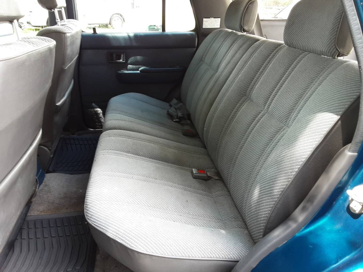Toyota-4runner-sr5-4x4-1991-blue-11