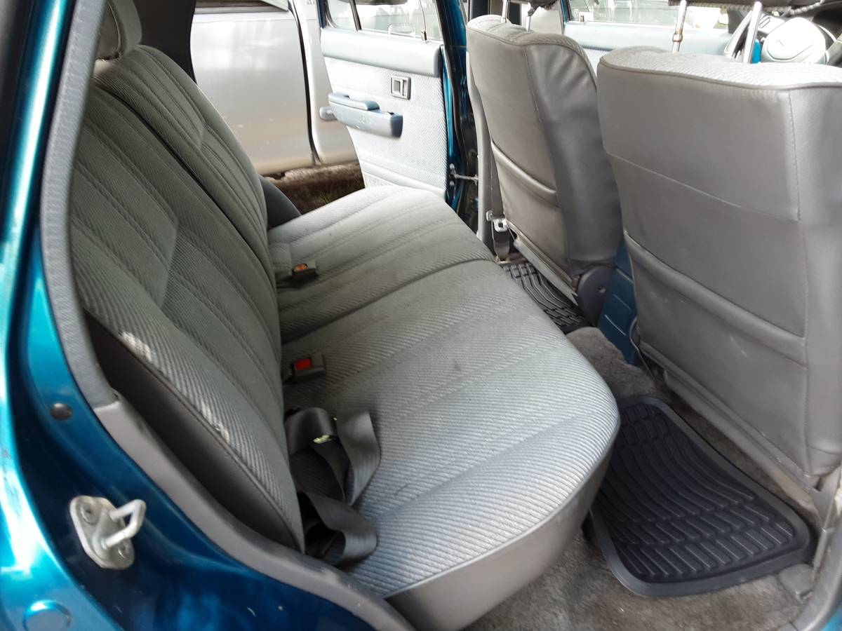 Toyota-4runner-sr5-4x4-1991-blue-12