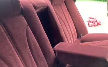 Toyota-Camry-1987-Super-White-Burgundy-33