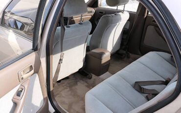 Toyota-Camry-1993-10