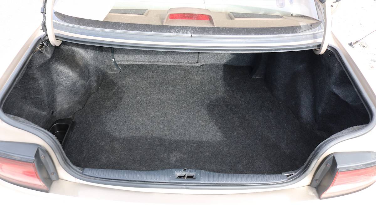 Toyota-Camry-1993-15