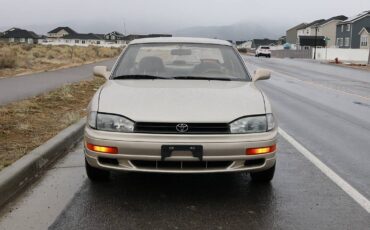Toyota-Camry-1993