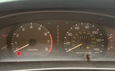 Toyota-Camry-le-4dr-wagon-1992-white-4