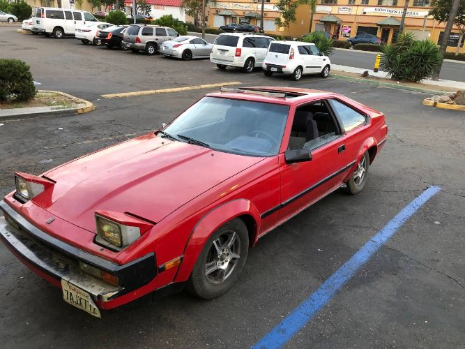 Toyota-Celica-1983-Red-8