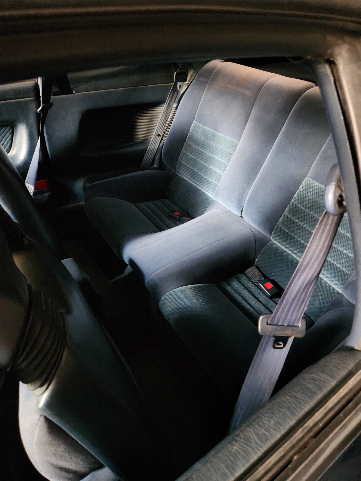 Toyota-Celica-1990-Compact-7
