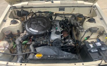 Toyota-Corolla-1983-2DR-Coupe-14