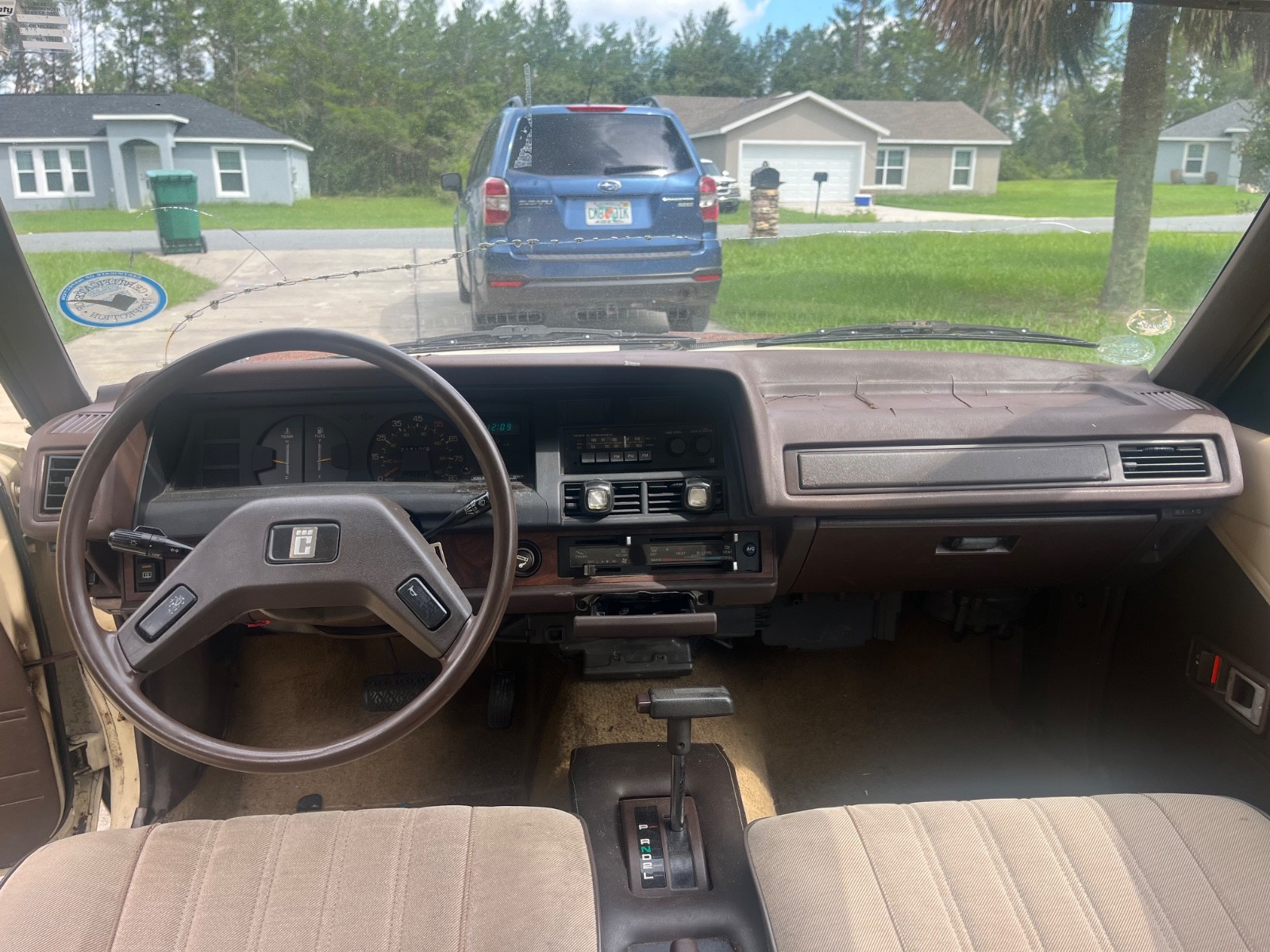 Toyota-Corolla-1983-2DR-Coupe-15