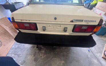 Toyota-Corolla-1983-2DR-Coupe-17