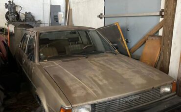Toyota-Corolla-1983-custom