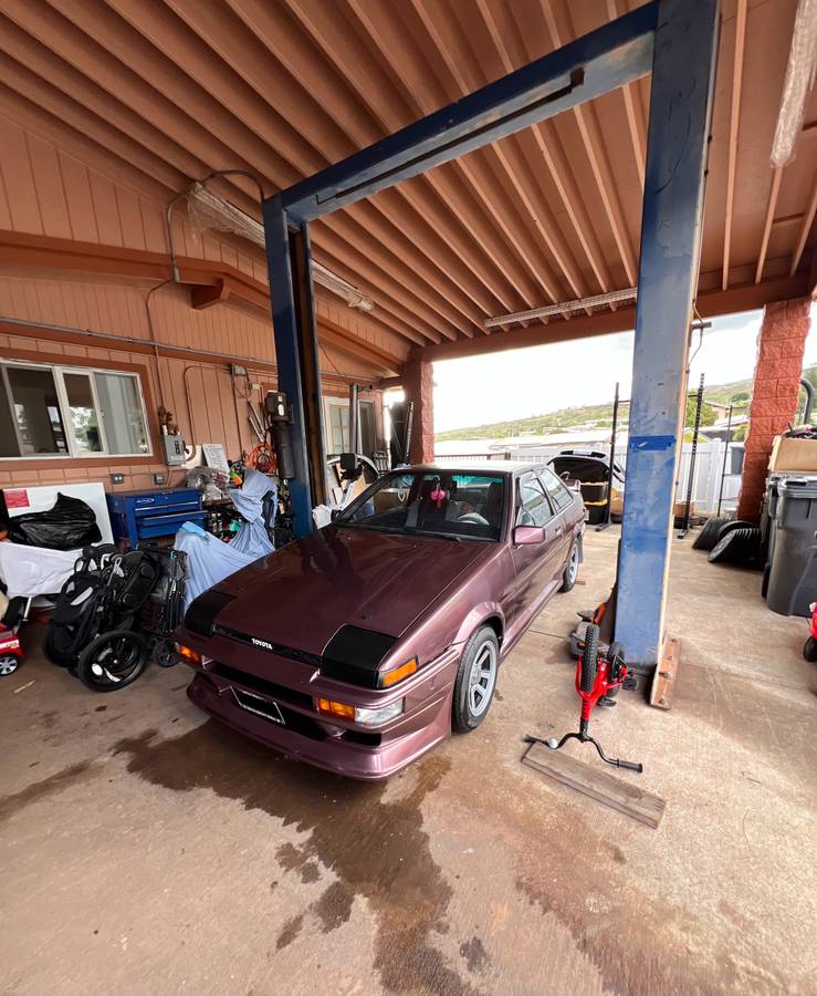 Toyota-Corolla-1986-custom-2