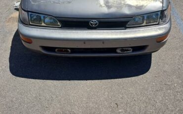 Toyota-Corolla-1995-grey-3