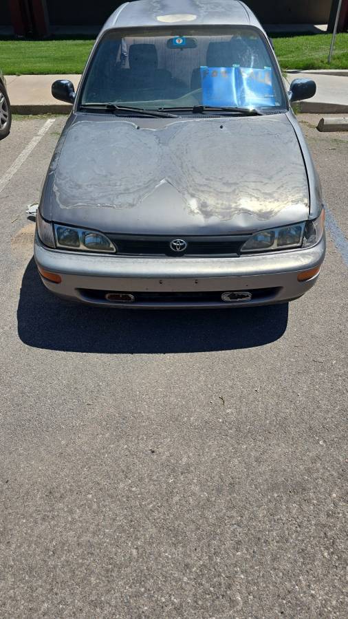 Toyota-Corolla-1995-grey-3