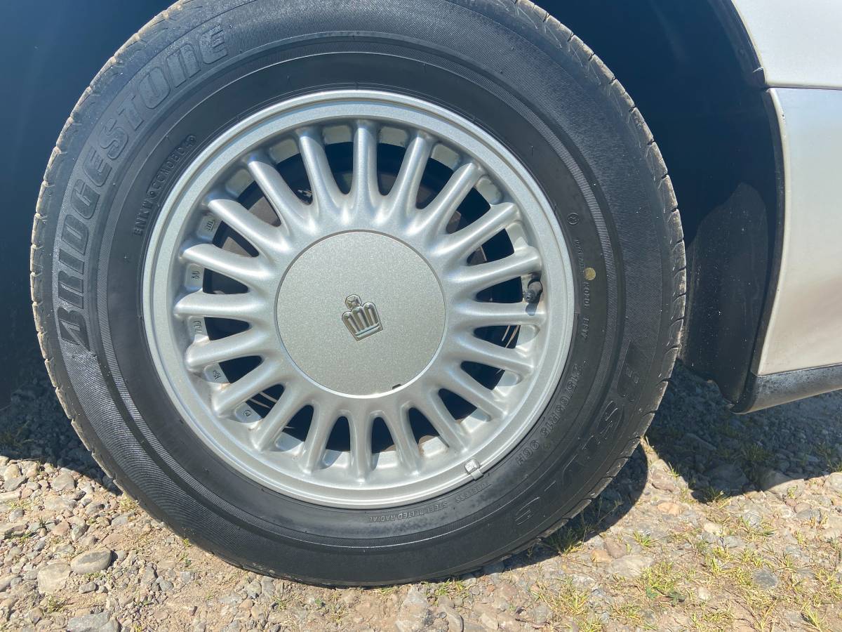 Toyota-Crown-majesta-1992-8