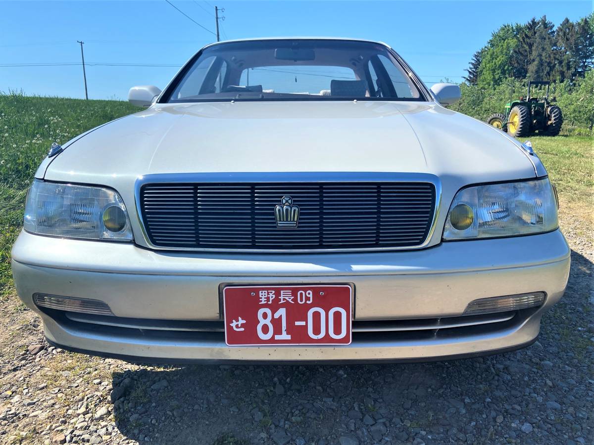 Toyota-Crown-majesta-1992