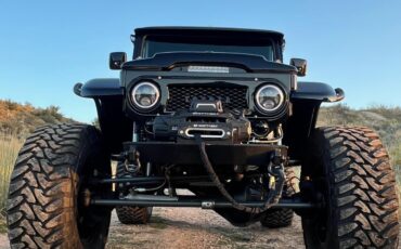 Toyota-FJ-Cruiser-1968-11