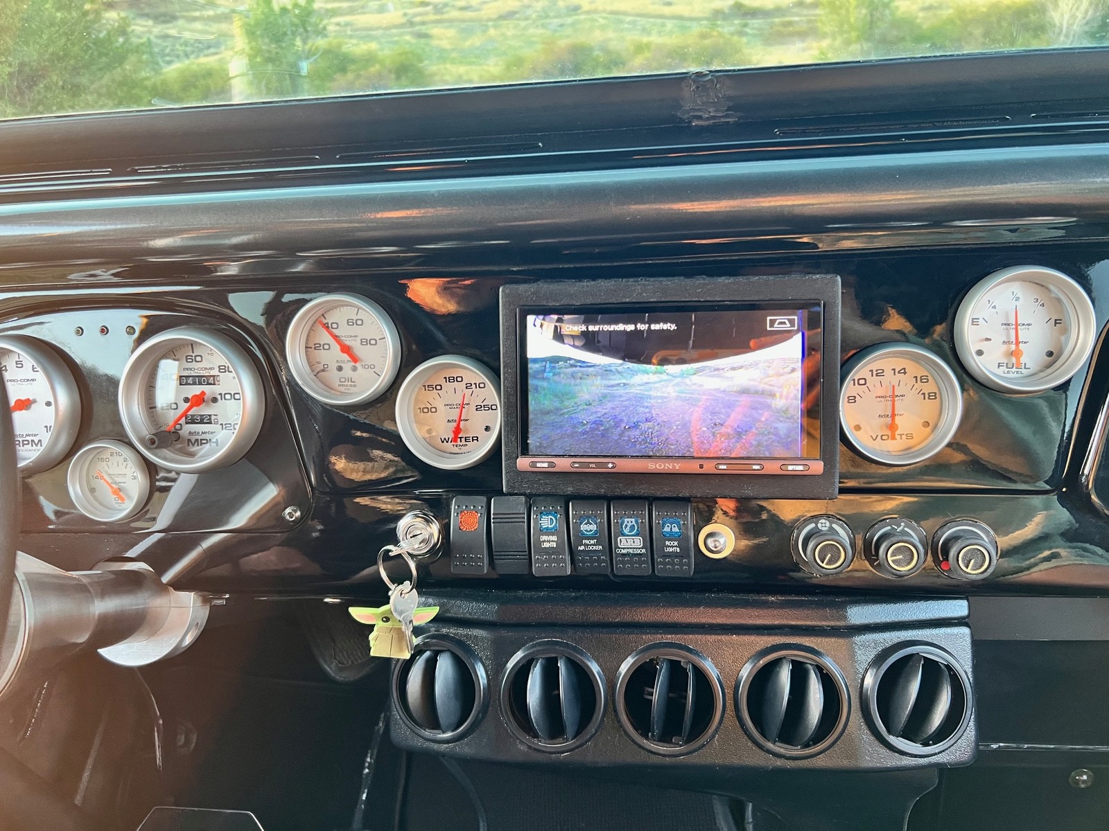 Toyota-FJ-Cruiser-1968-7