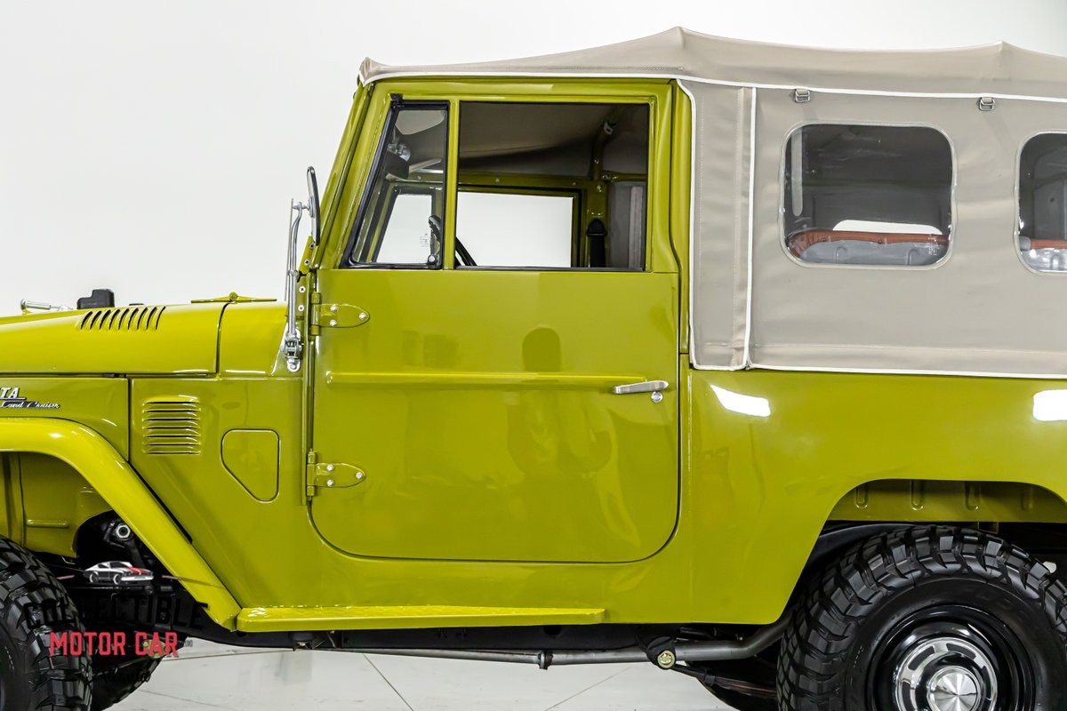 Toyota-FJ43-1973-SUV-32