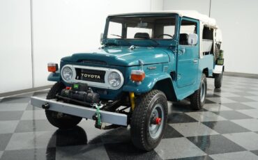 Toyota-FJ43-1979-SUV-16