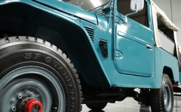 Toyota-FJ43-1979-SUV-18