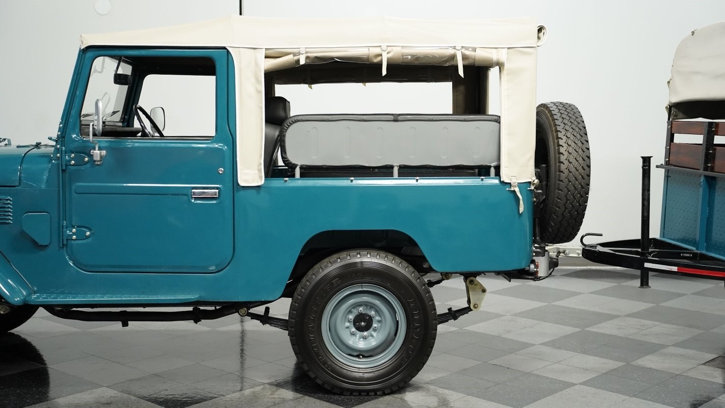 Toyota-FJ43-1979-SUV-20