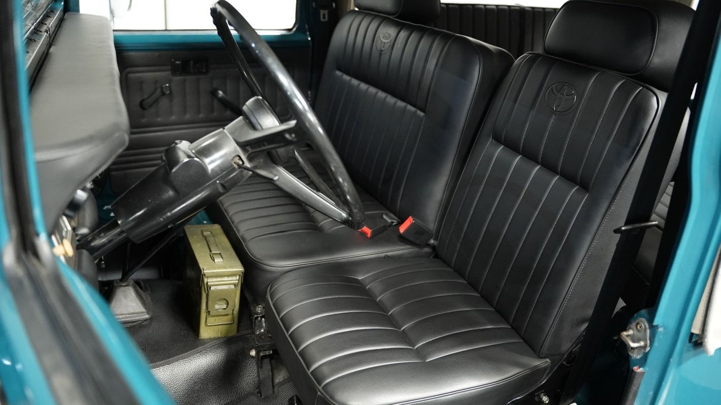Toyota-FJ43-1979-SUV-35
