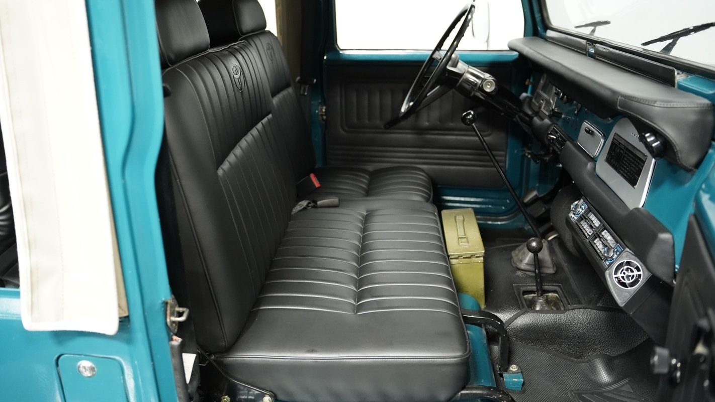 Toyota-FJ43-1979-SUV-39