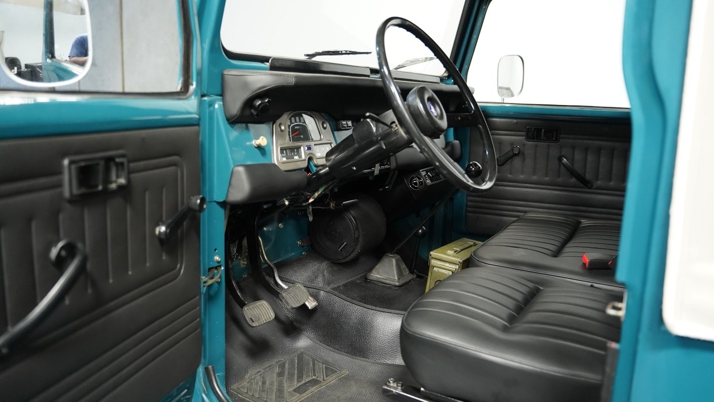 Toyota-FJ43-1979-SUV-4