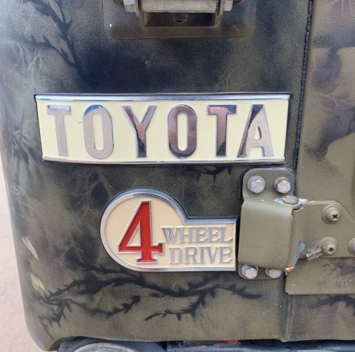 Toyota-Fj40-1969-Custom-9