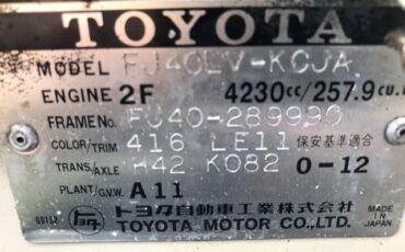Toyota-Fj40-1978-3