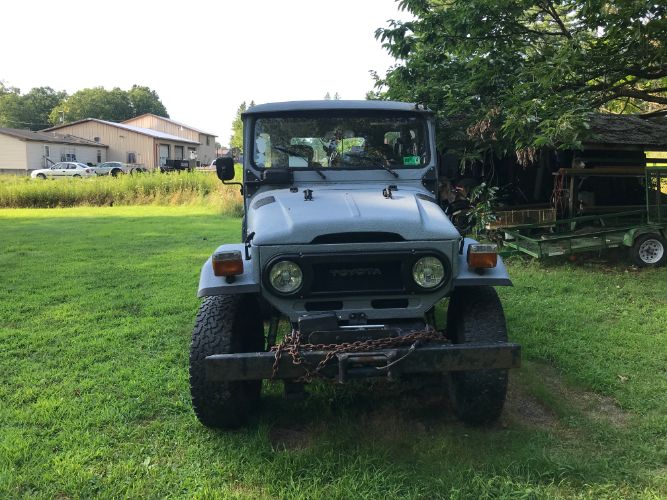 Toyota-Fj40-1978-7