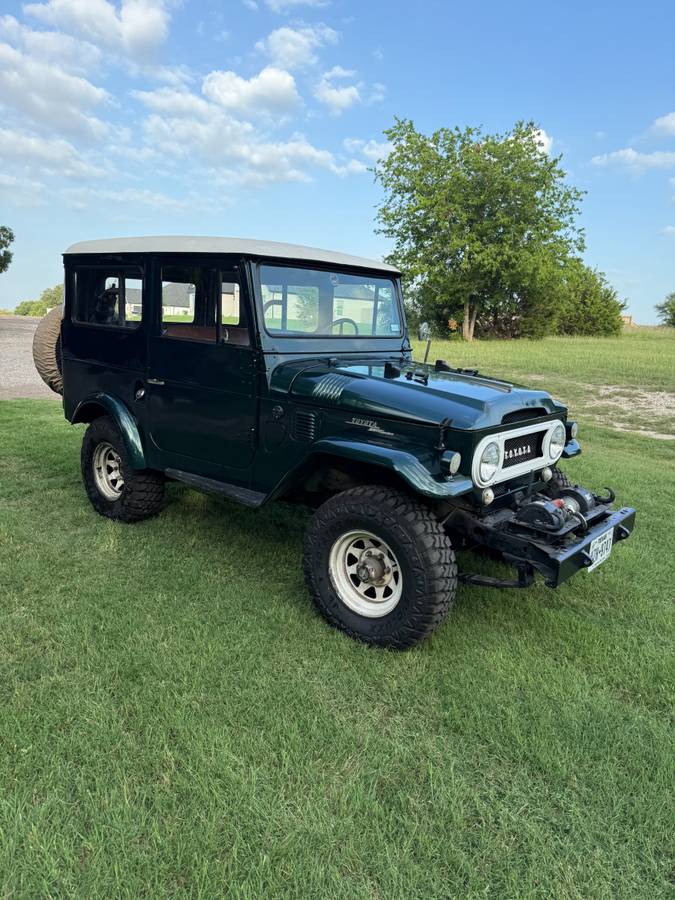 Toyota-Fj40-landcruiser-1967-green-1