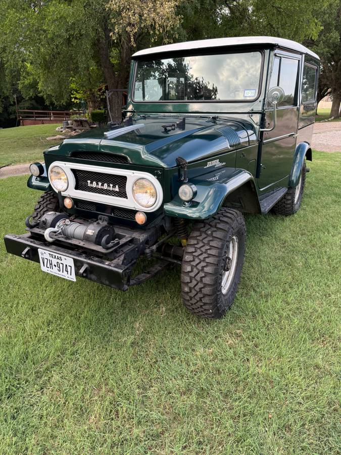 Toyota-Fj40-landcruiser-1967-green-2