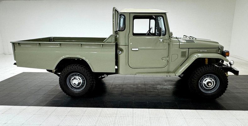 Toyota-Fj45-1984-Spring-Green-Tobacco-14