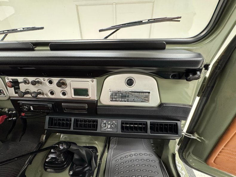 Toyota-Fj45-1984-Spring-Green-Tobacco-39